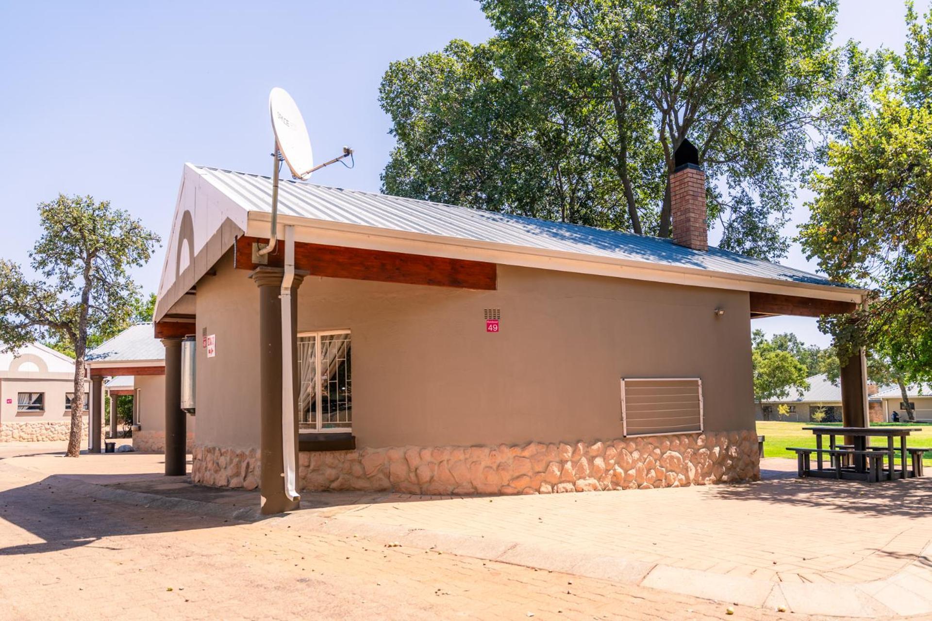 Atkv Buffelspoort Hotel Rustenburg Buitenkant foto