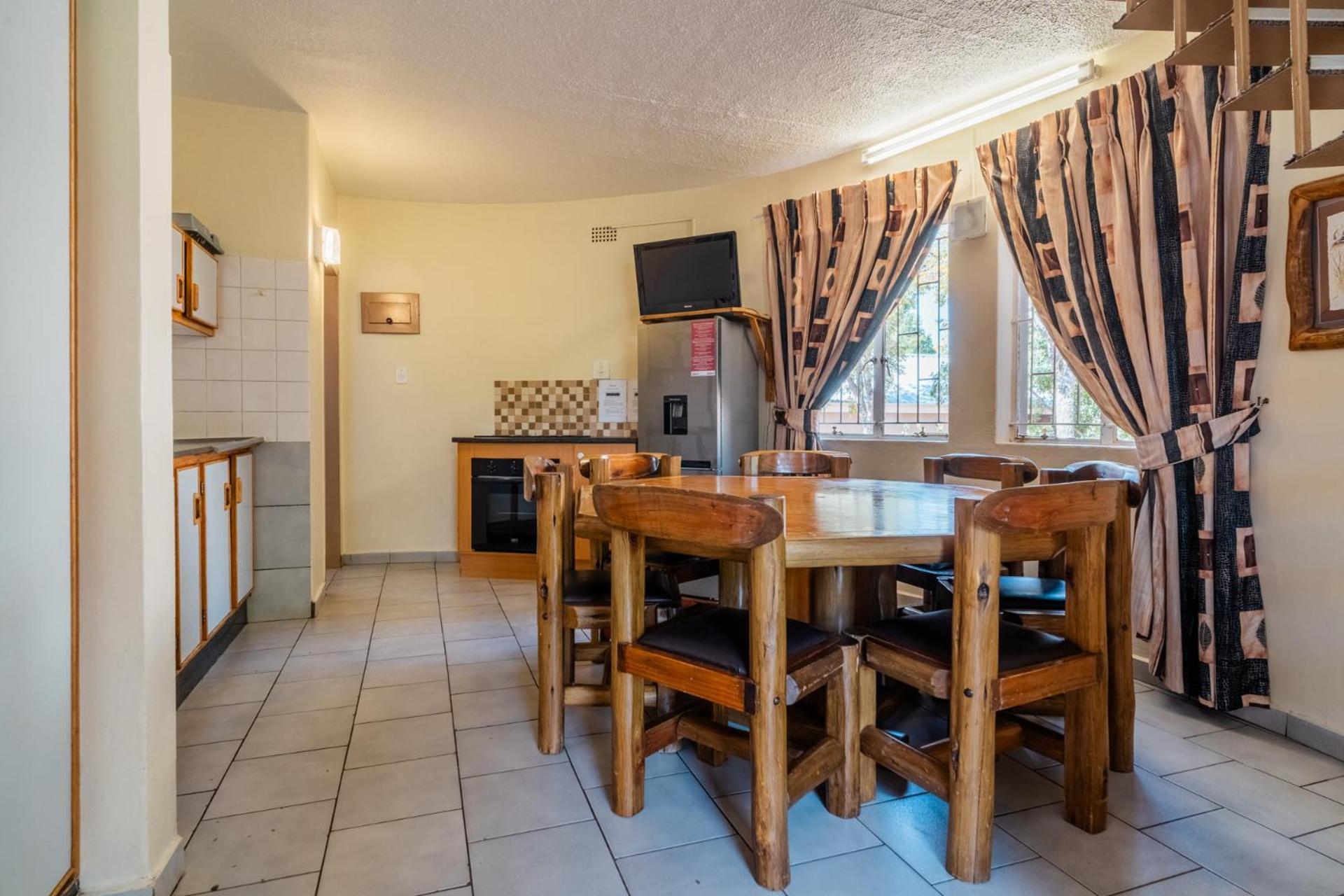 Atkv Buffelspoort Hotel Rustenburg Buitenkant foto
