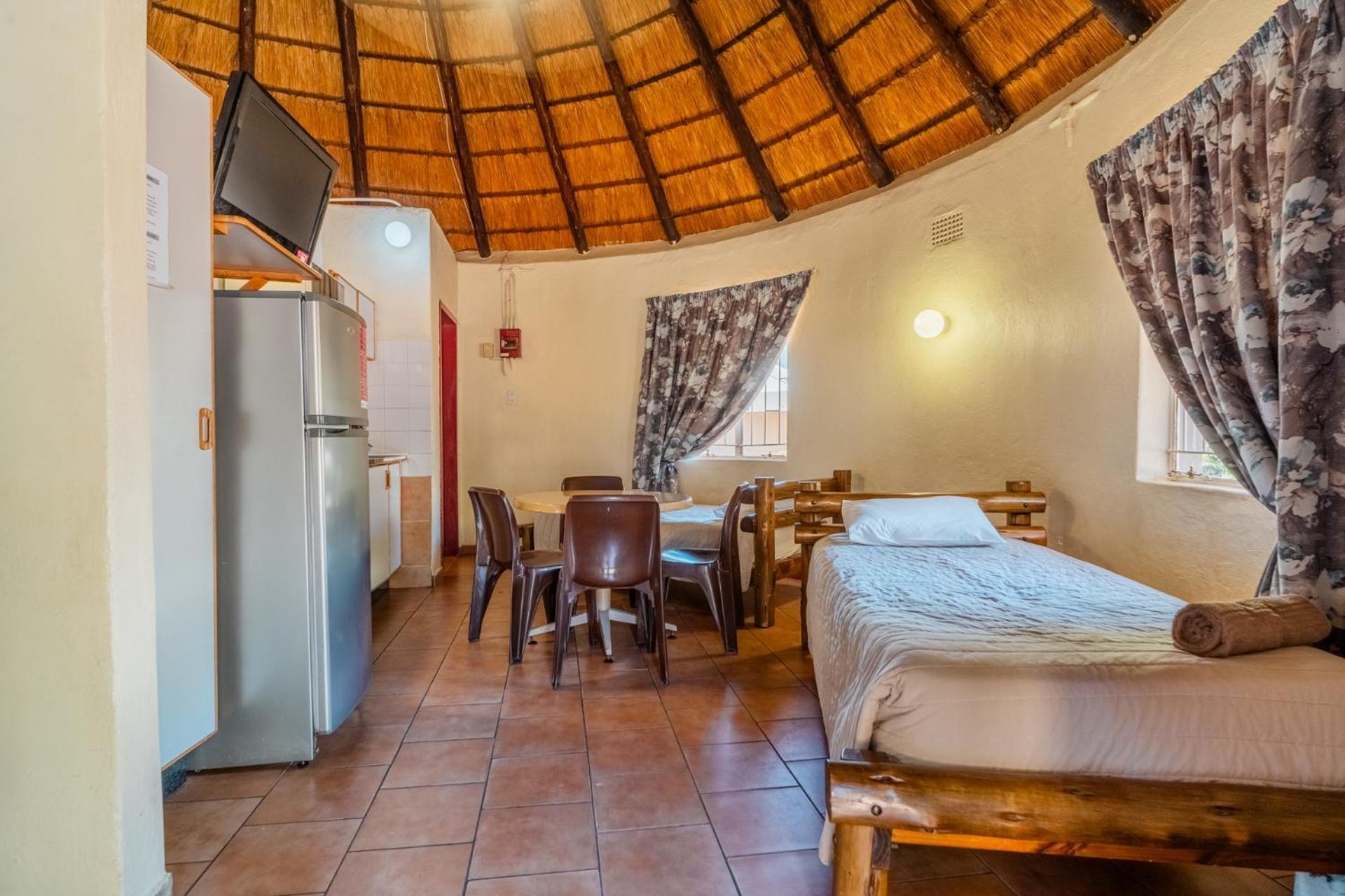 Atkv Buffelspoort Hotel Rustenburg Buitenkant foto